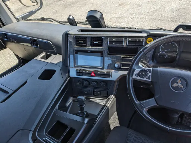 三菱 スーパーグレート 2PG-FP74HDR(2WD)の写真28