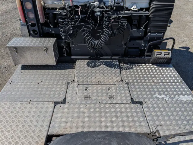 三菱 スーパーグレート 2PG-FP74HDR(2WD)の写真11