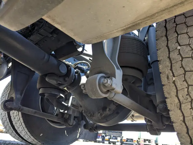 三菱 スーパーグレート 2PG-FP74HDR(2WD)の写真16