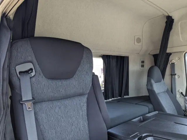 三菱 スーパーグレート 2PG-FP74HDR(2WD)の写真32