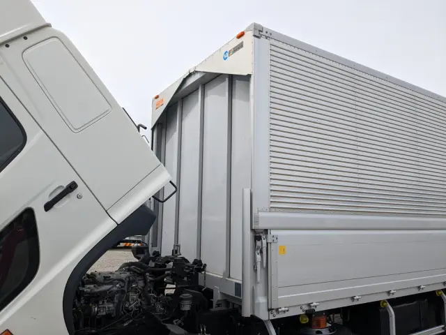 日野 レンジャー 2KG-FD2ABG(2WD)の写真47