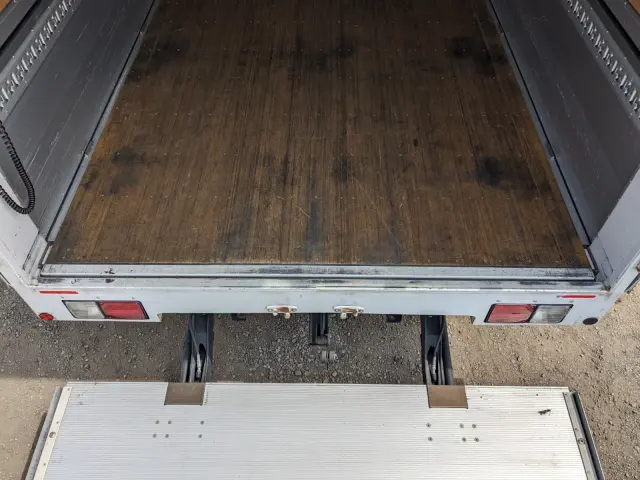 日野 レンジャー 2KG-FD2ABG(2WD)の写真11