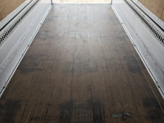 日野 レンジャー 2KG-FD2ABG(2WD)の写真18