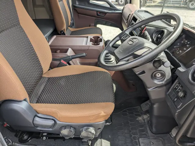 日野 レンジャー 2KG-FD2ABG(2WD)の写真28