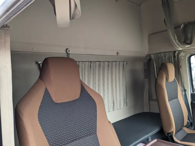 日野 レンジャー 2KG-FD2ABG(2WD)の写真41