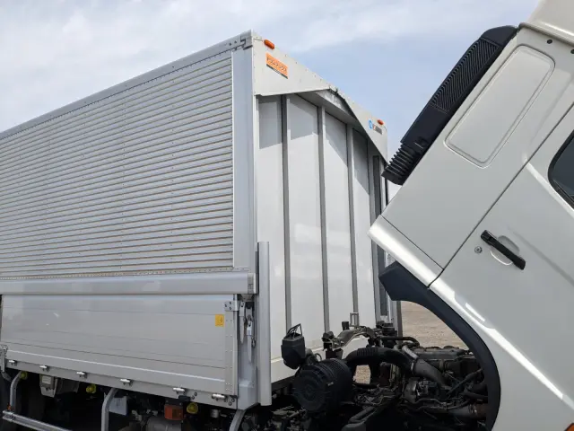 日野 レンジャー 2KG-FD2ABG(2WD)の写真48