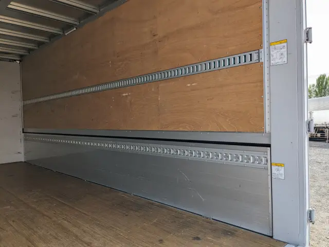 日野 レンジャー 2KG-FD2ABG(2WD)の写真18