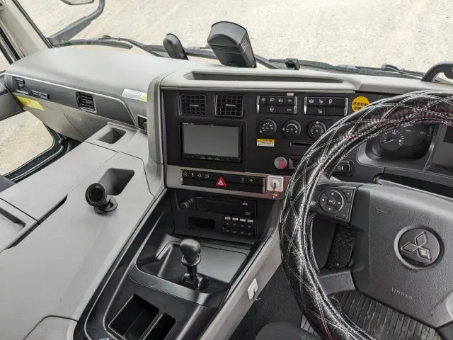 三菱 スーパーグレート 2PG-FS74HZ(8x4)の写真28