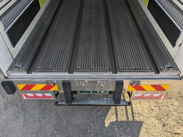 三菱 スーパーグレート 2PG-FS74HZ(8x4)の写真9