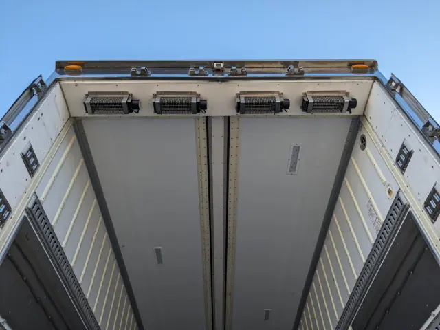 三菱 スーパーグレート 2PG-FS74HZ(8x4)の写真10