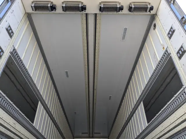 三菱 スーパーグレート 2PG-FS74HZ(8x4)の写真12