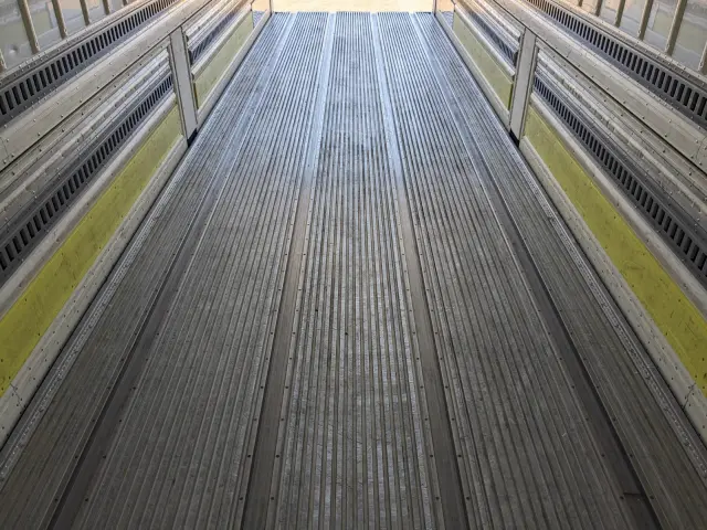 三菱 スーパーグレート 2PG-FS74HZ(8x4)の写真16