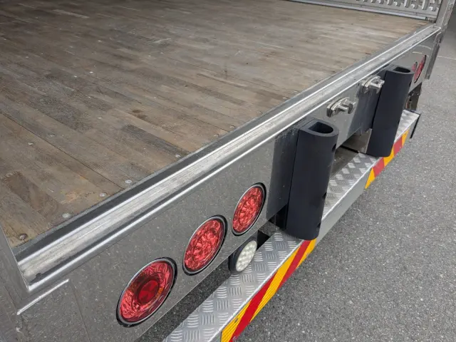 日野 レンジャー 2PG-FD2ABG(2WD)の写真10