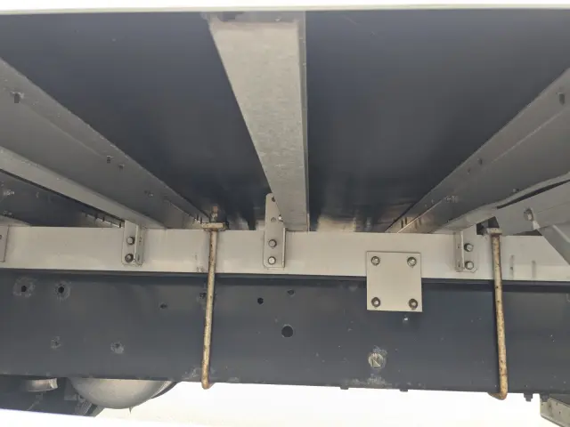 日野 レンジャー 2PG-FD2ABG(2WD)の写真19