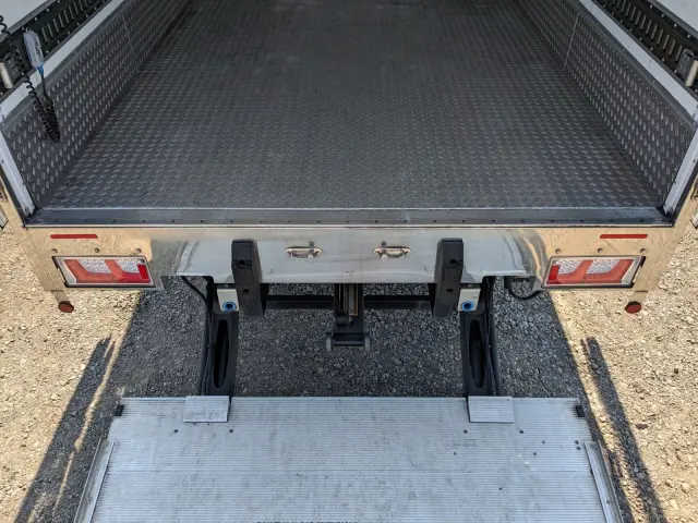 日野 レンジャー 2KG-FD2ABG(2WD)の写真11