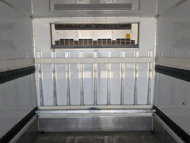 日野 レンジャー 2KG-FD2ABG(2WD)の写真17