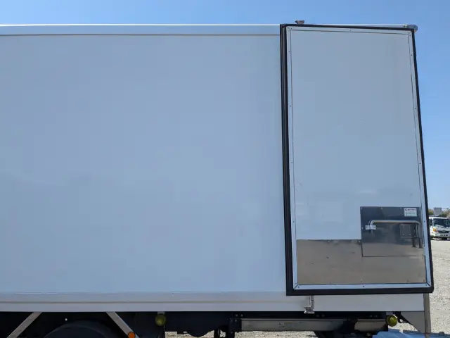 日野 レンジャー 2KG-FD2ABG(2WD)の写真34