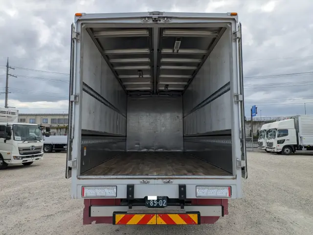 日野 レンジャー 2KG-FK62F(2WD)の写真8