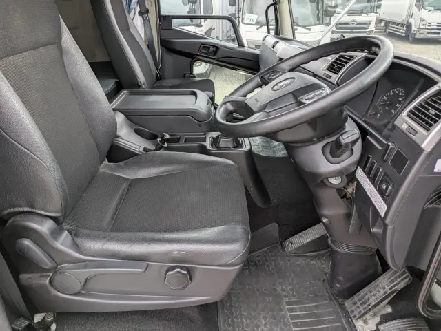 日野 レンジャー 2KG-FK62F(2WD)の写真33