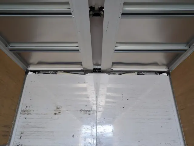 日野 レンジャー 2DG-FW1AHG(8x4)の写真12