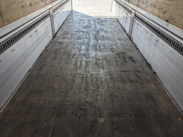 日野 レンジャー 2DG-FW1AHG(8x4)の写真13