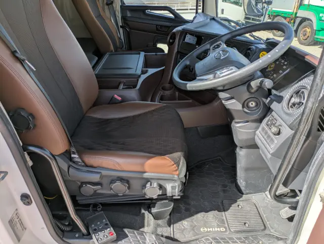 日野 レンジャー 2DG-FW1AHG(8x4)の写真27