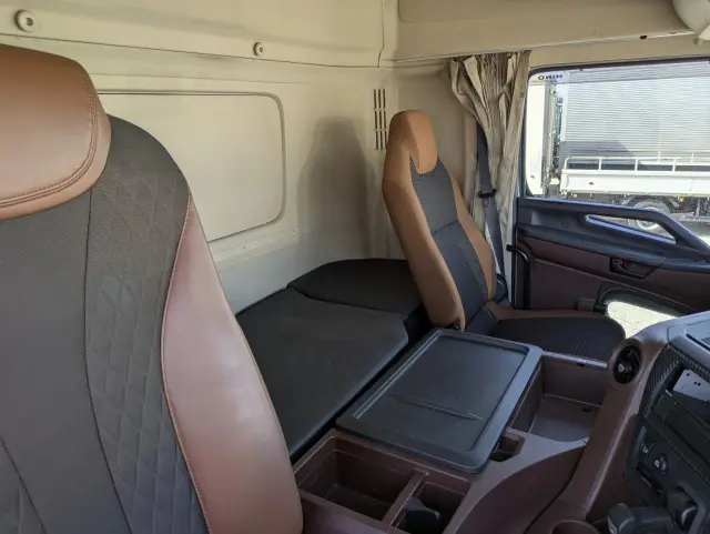 日野 レンジャー 2DG-FW1AHG(8x4)の写真39