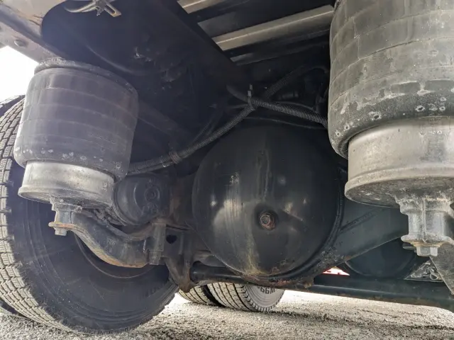 いすゞ ギガ 2KG-CYY77C(6x4)の写真36