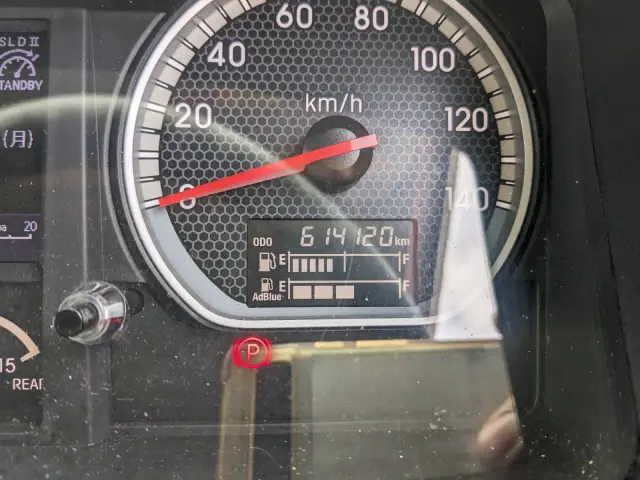 いすゞ ギガ 2KG-CYY77C(6x4)の写真43