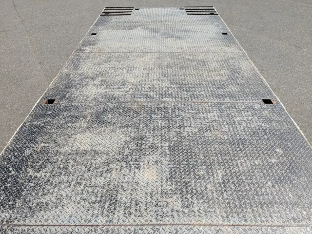 いすゞ フォワード 2RG-FTR90U2(2WD)の写真13