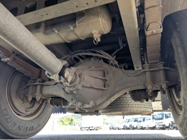 いすゞ フォワード 2RG-FTR90U2(2WD)の写真18