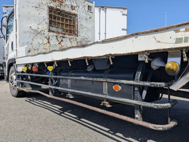 いすゞ フォワード 2RG-FTR90U2(2WD)の写真19