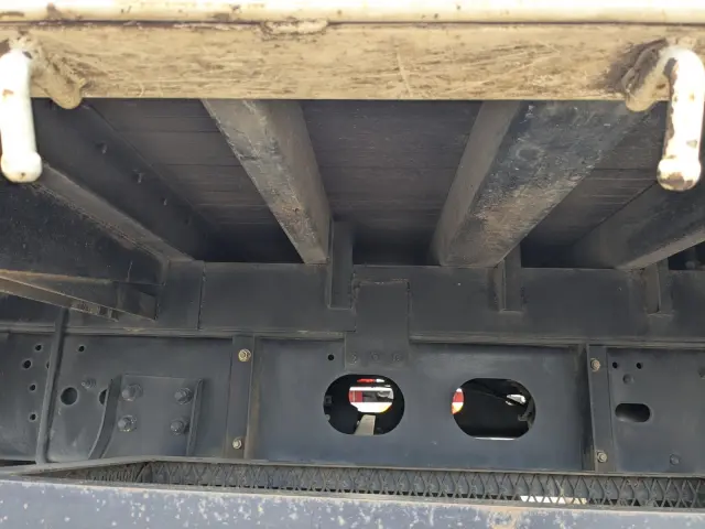 いすゞ フォワード 2RG-FTR90U2(2WD)の写真23