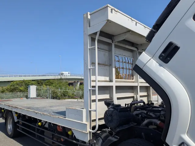 いすゞ フォワード 2RG-FTR90U2(2WD)の写真37
