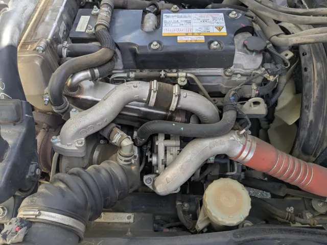 いすゞ フォワード 2RG-FTR90U2(2WD)の写真38