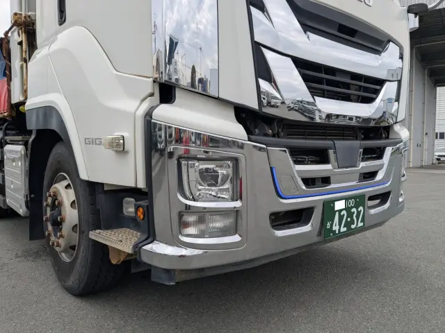 いすゞ ギガ 2PG-CXZ77CT(6x4)の写真26