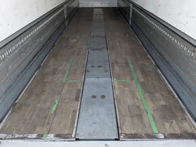 三菱 スーパーグレート QPG-FS64VZ(8x4)の写真13