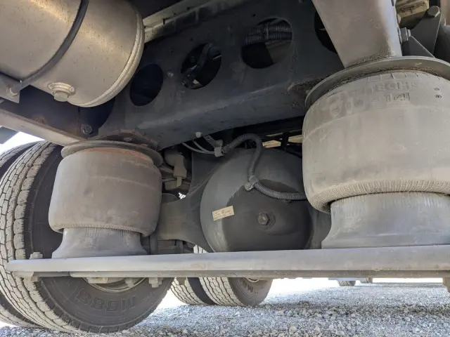 三菱 スーパーグレート QPG-FS64VZ(8x4)の写真36