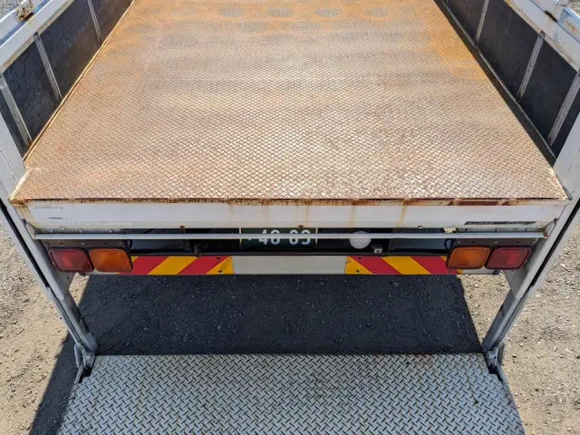 いすゞ フォワード SDG-FRS90S1(4WD)の写真12