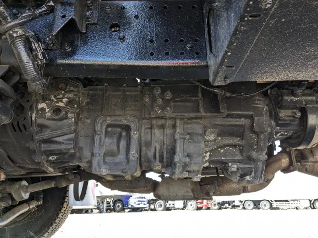 いすゞ フォワード SDG-FRS90S1(4WD)の写真21