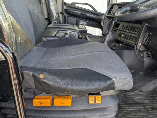 日野 プロフィア QDG-FS1ERBA(6x4)の写真37