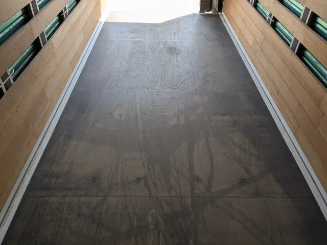 日野 レンジャー TKG-XZU720M(2WD)の写真15