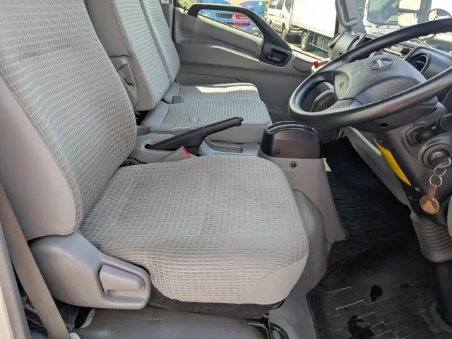 日野 レンジャー TKG-XZU720M(2WD)の写真30