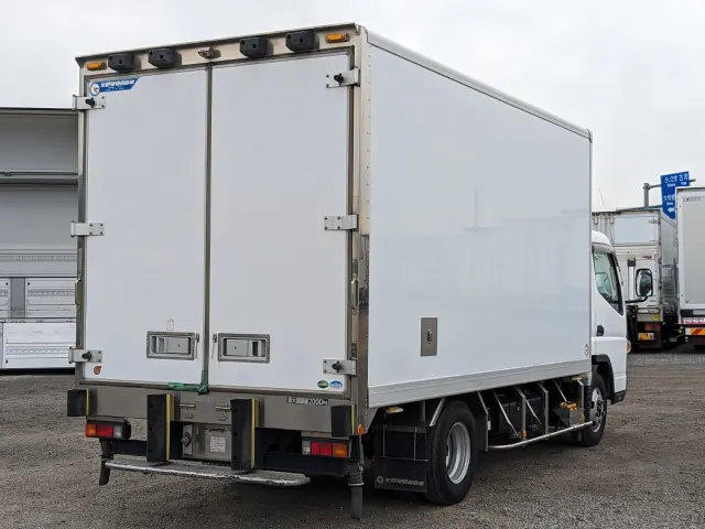 三菱 キャンター TPG-FEB50(2WD)の写真5