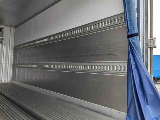 三菱 キャンター TPG-FEB50(2WD)の写真18