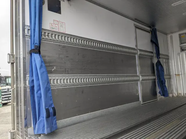 三菱 キャンター TPG-FEB50(2WD)の写真19