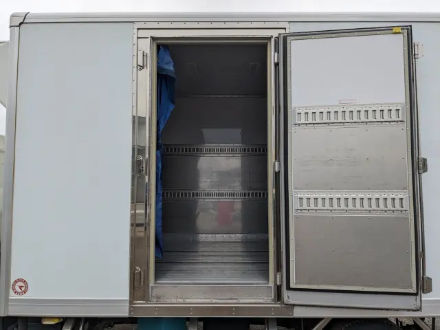 三菱 キャンター TPG-FEB50(2WD)の写真26