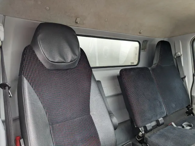 三菱 キャンター TPG-FEB50(2WD)の写真35