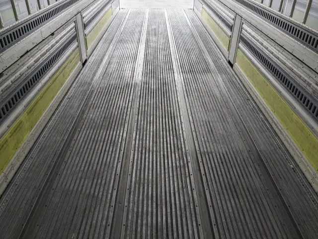 三菱 スーパーグレート 2PG-FS74HZ(8x4)の写真26