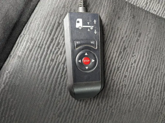 三菱 スーパーグレート 2PG-FS74HZ(8x4)の写真41